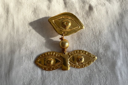 Boucles golden eye and lips – vue de face